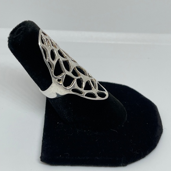 Sterling Silver Carved "Lacy" Statement Ring - Picture 6 of 7
